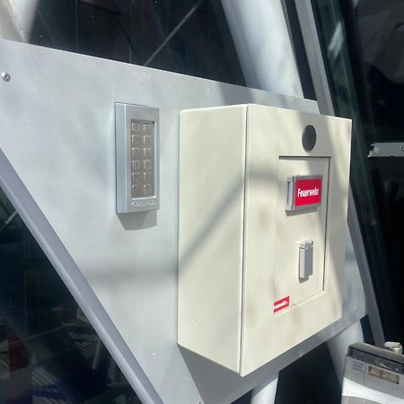 Best In Hosting Graz - Self Check In Hotel Екстериор снимка