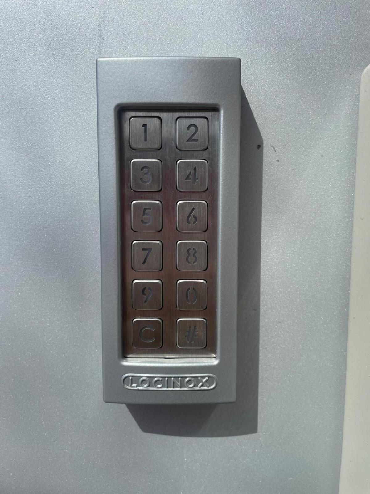 Best In Hosting Graz - Self Check In Hotel Екстериор снимка